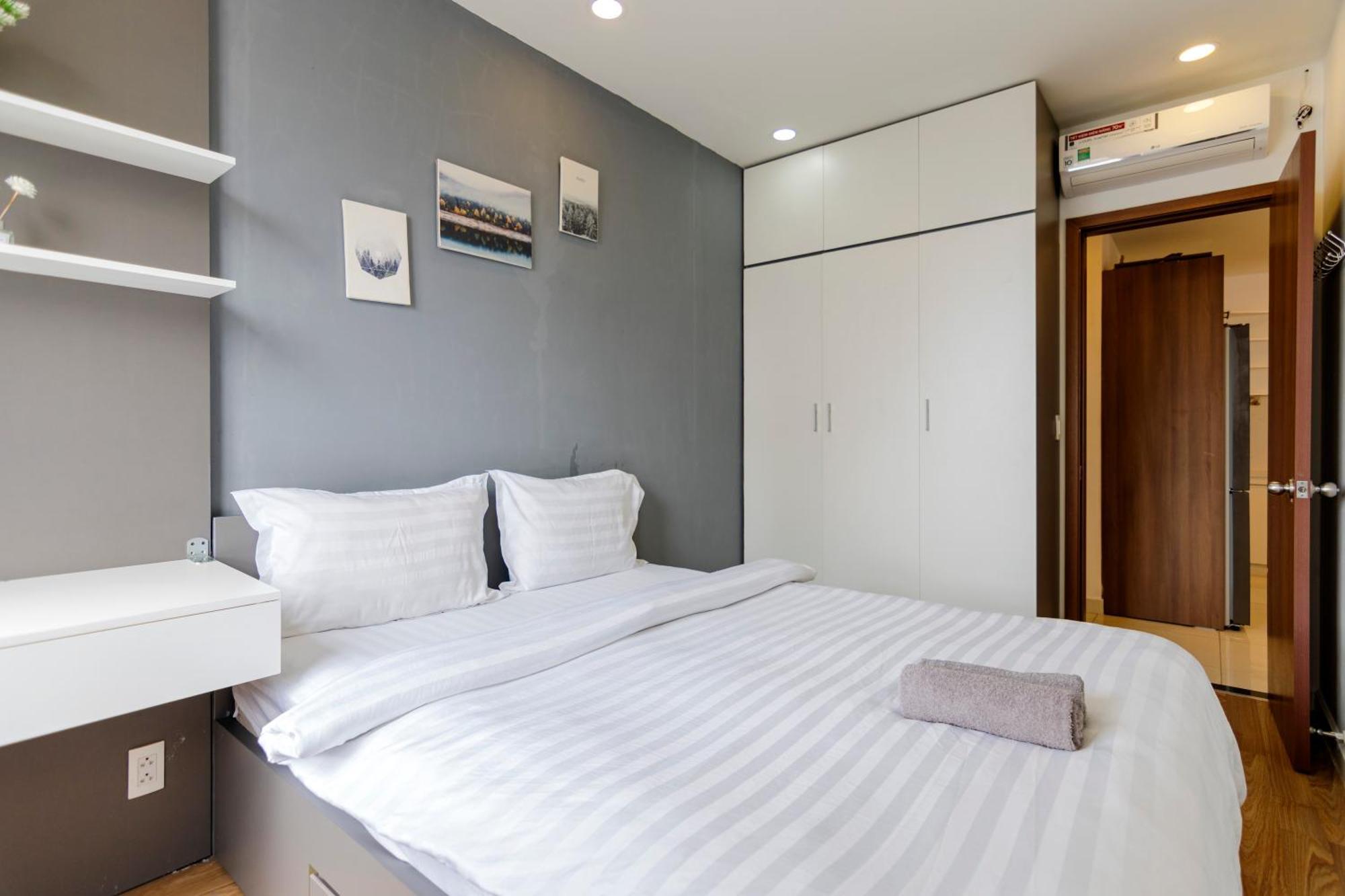 The Luxury Grand Riverside City Center * TP. Hồ Chí Minh