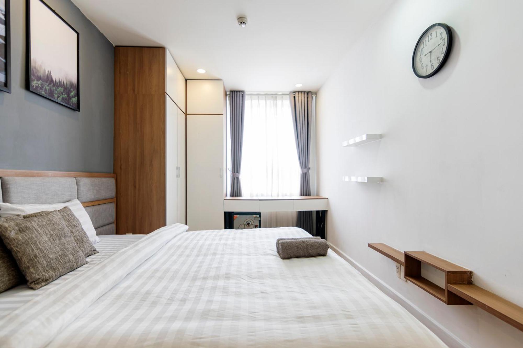 The Luxury Grand Riverside City Center * TP. Hồ Chí Minh